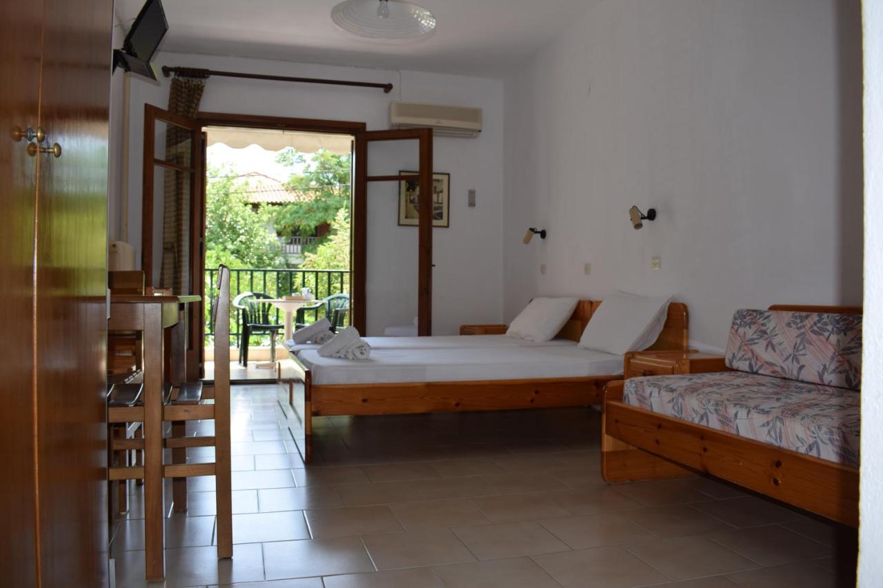 Alexander Aparthotel Pefkochori Exterior photo